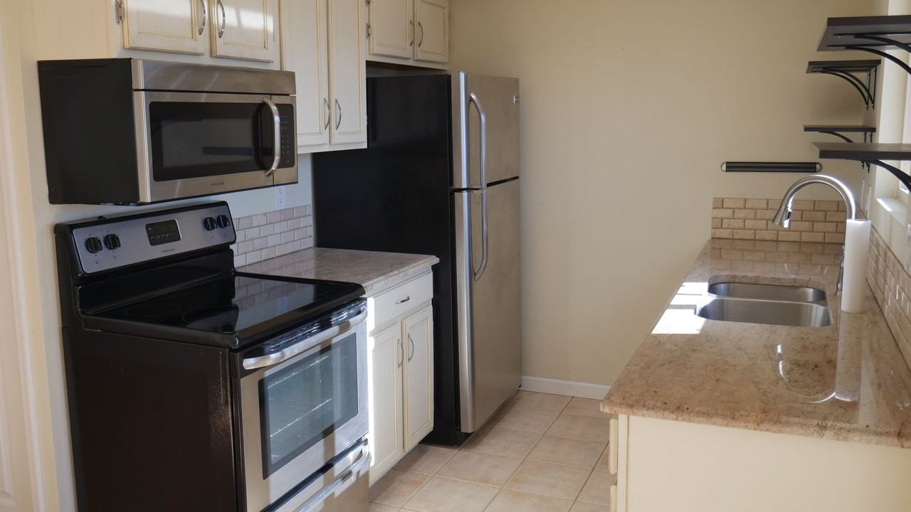 1440 Territory Trl - Photo 3 of 21