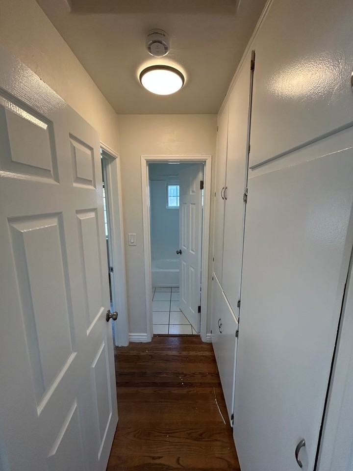 2139 Brant St - Photo 6 of 9