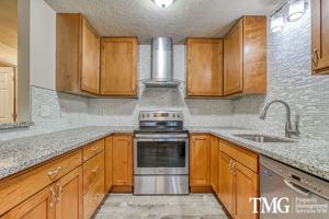 featured image of 1313 Northeast 131st Place