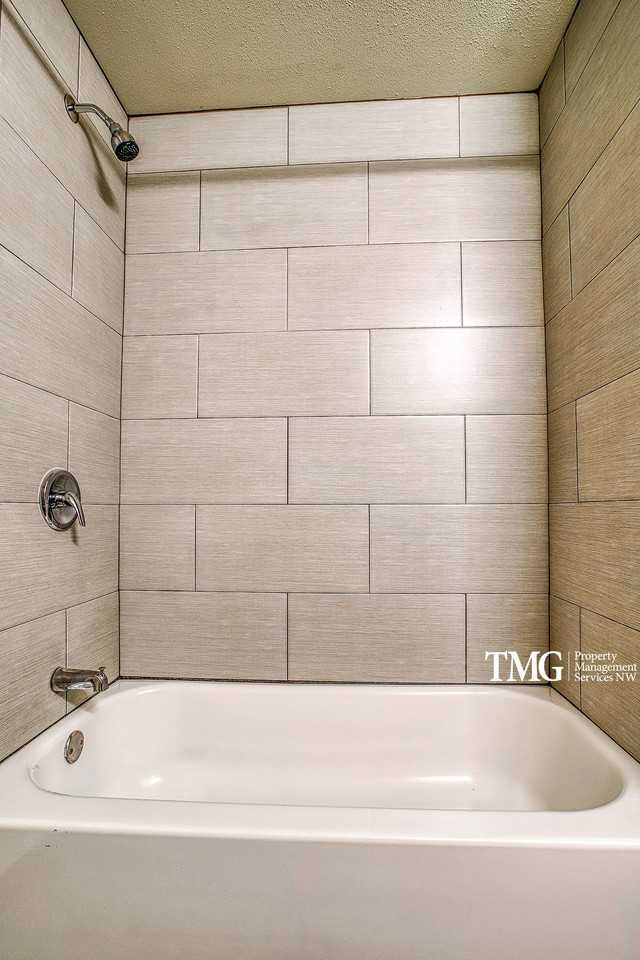 Jackson Court Apartments - Photo 6 of 50