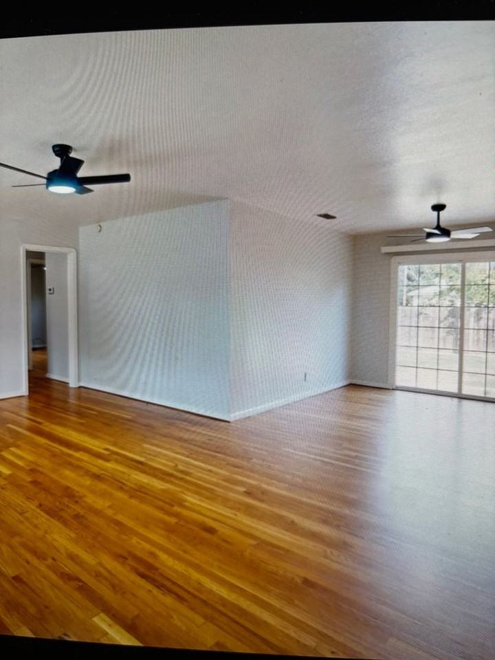925 Jones St - Photo 2 of 13