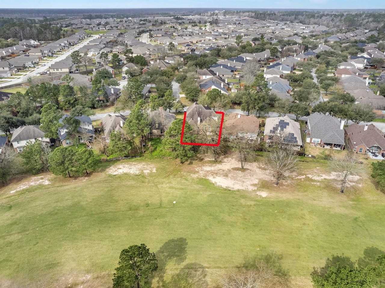 25553 Oakhurst Forest Dr #0 - Photo 3 of 39