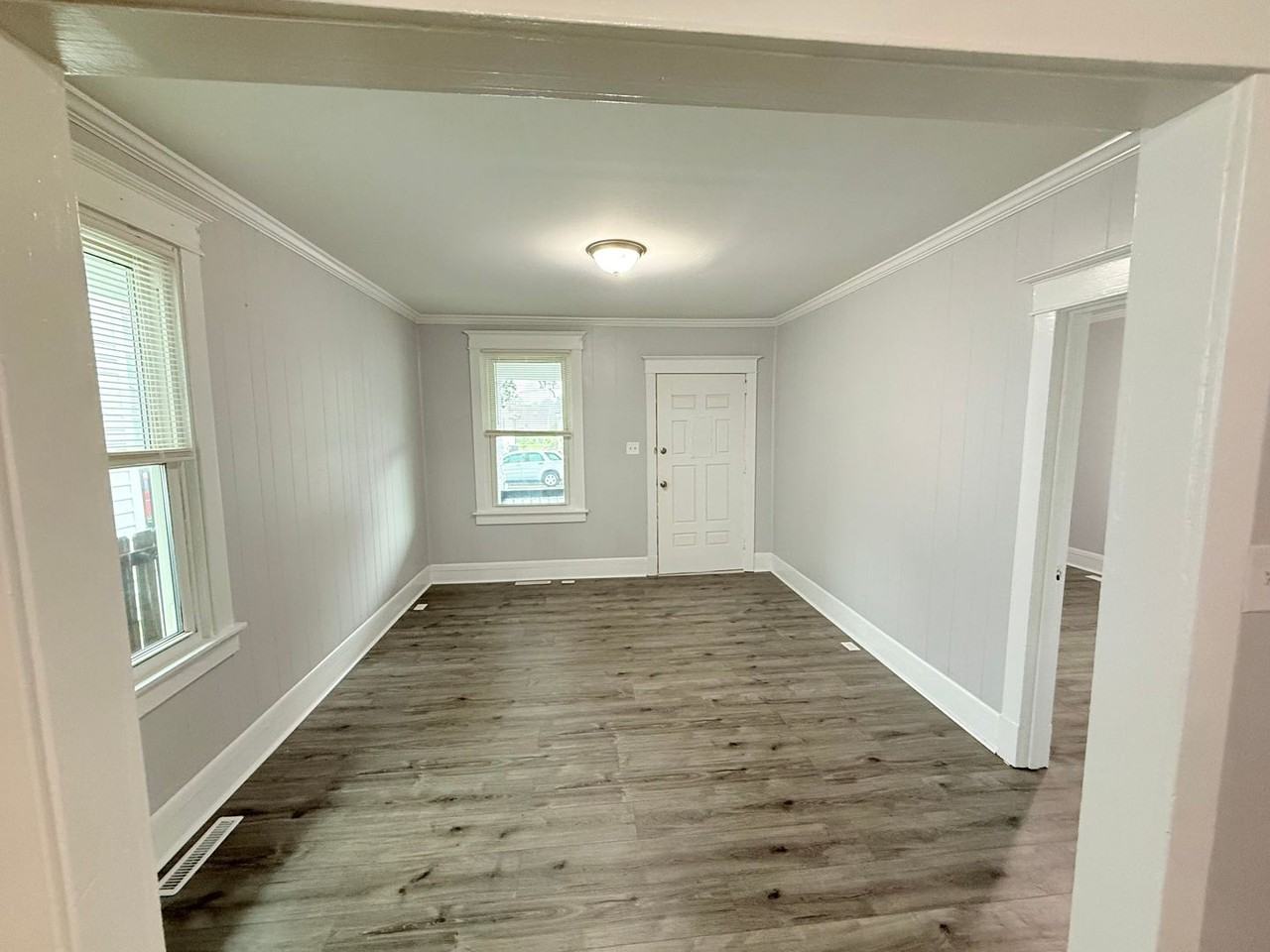 1600 Fairfax Ave - Photo 6 of 22