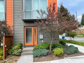 3638 Ne 73rd Pl - Photo 1 of 1
