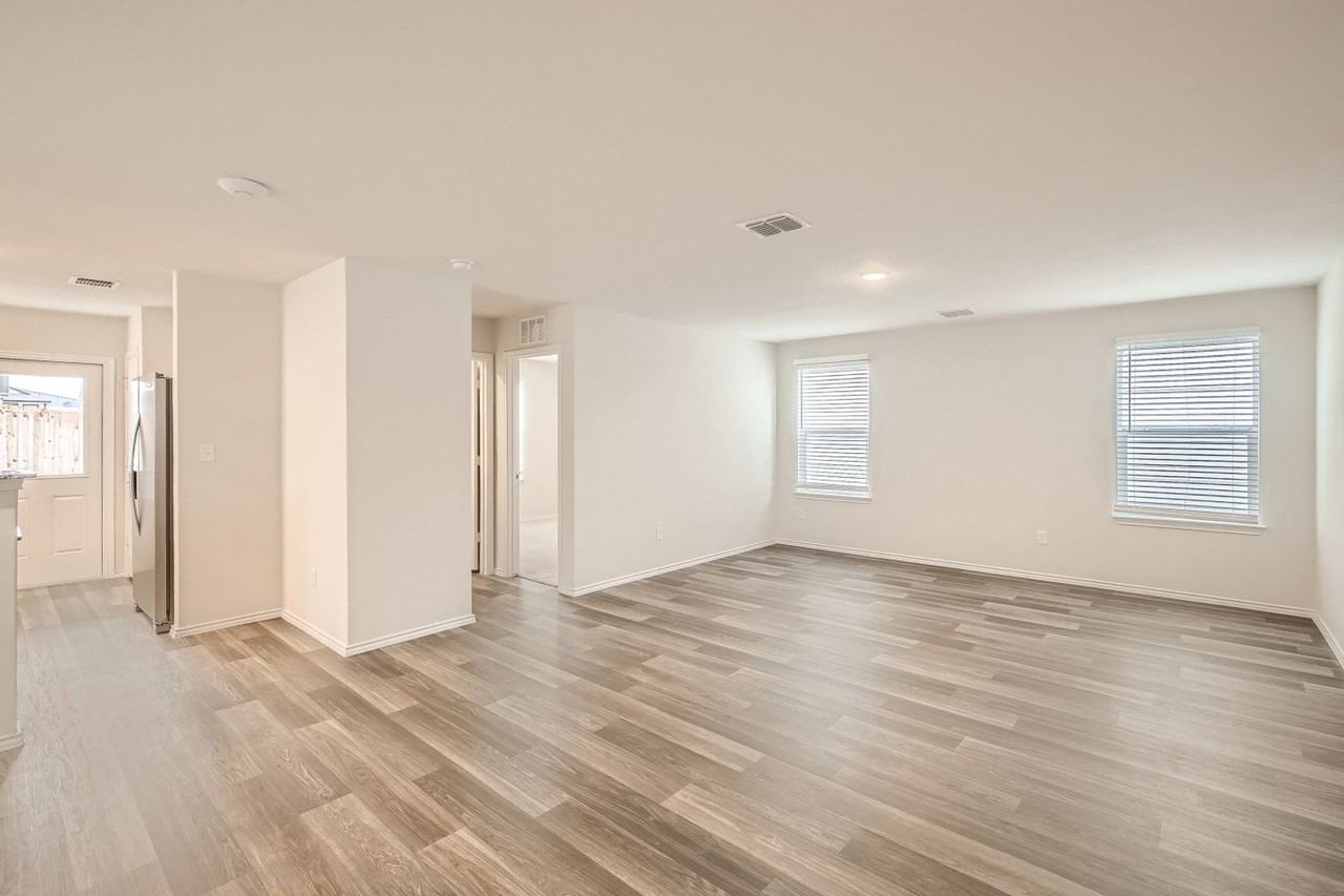 5910 Arcturus - Photo 2 of 12