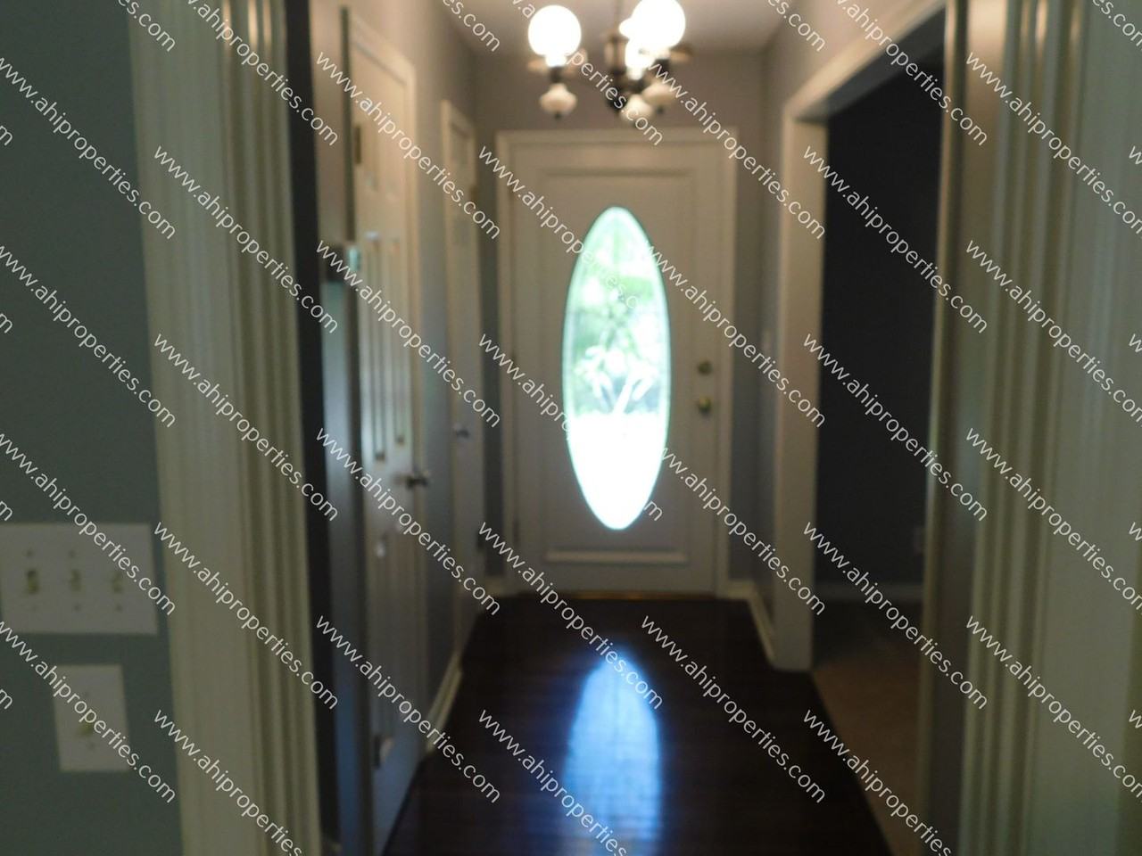11313 Mountaincrest Dr Se - Photo 3 of 21