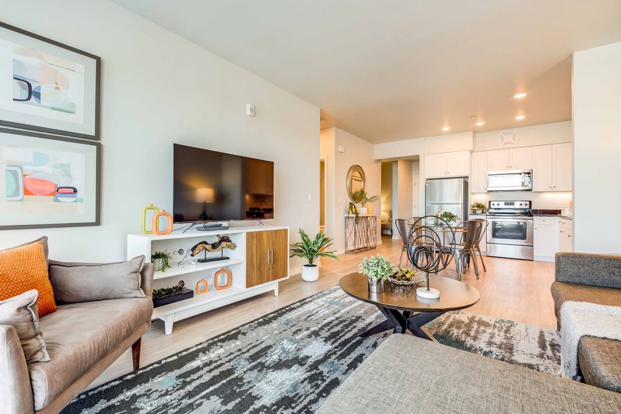 Rowhaus - Photo 2 of 18