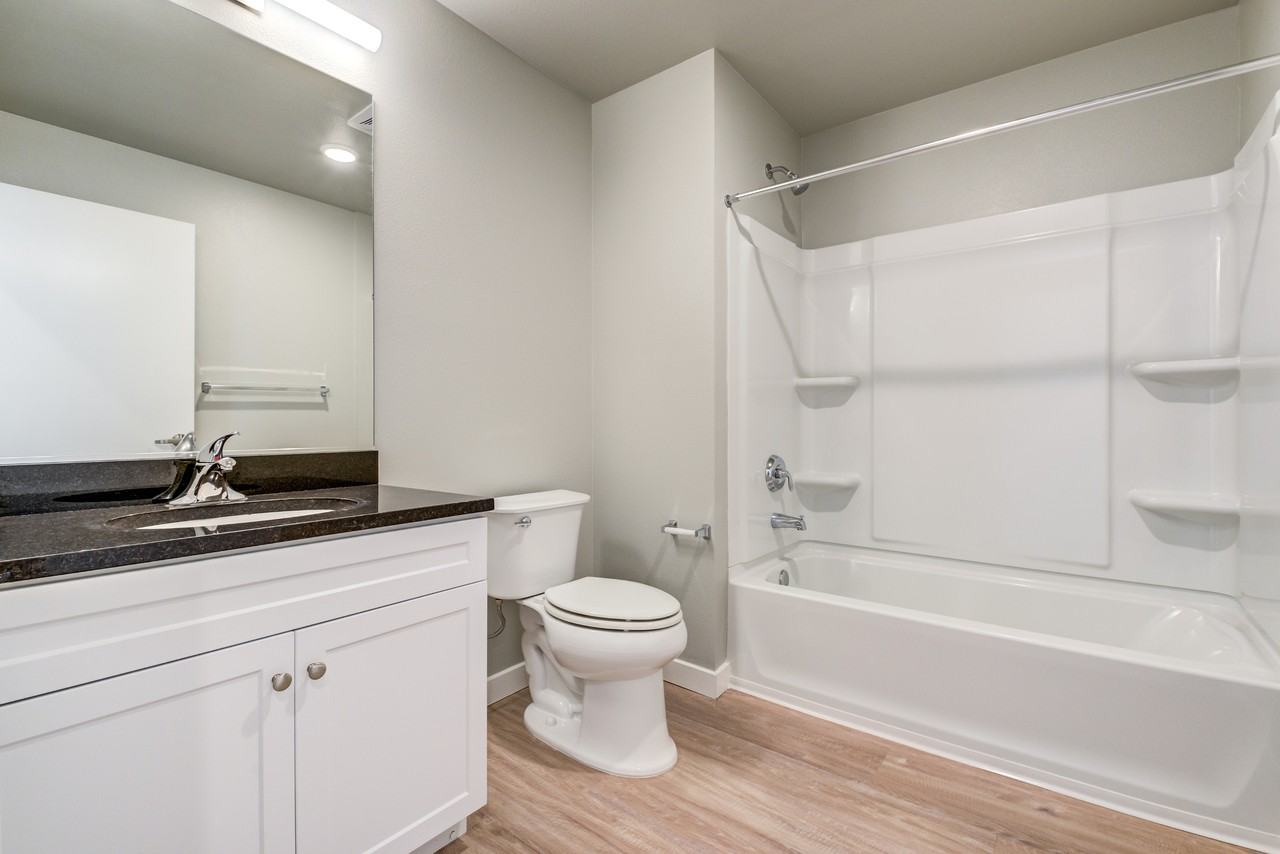 Rowhaus - Photo 3 of 18