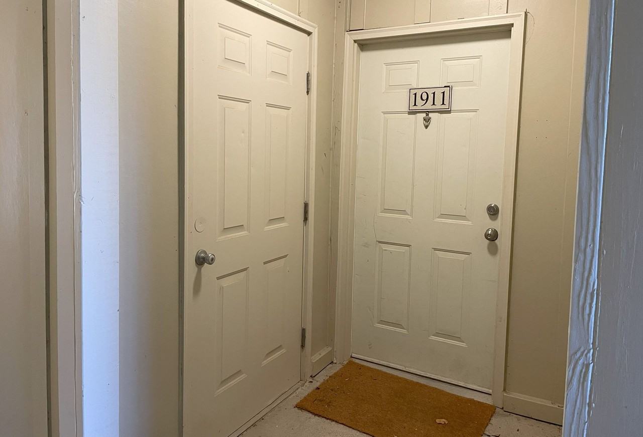 Spacious 4 - Photo 2 of 50