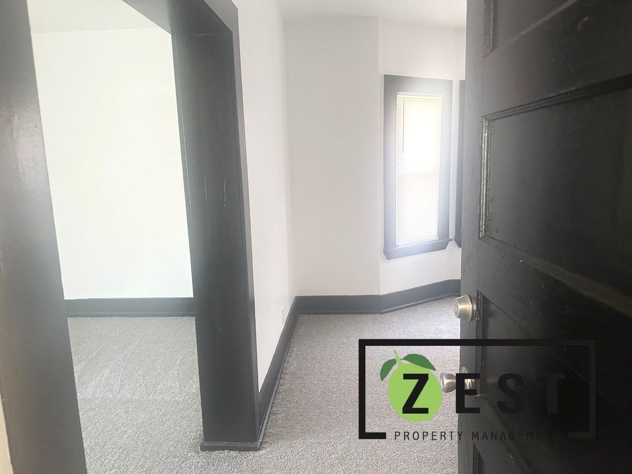 652 652 & 654 E. Philadelphia - Photo 3 of 22