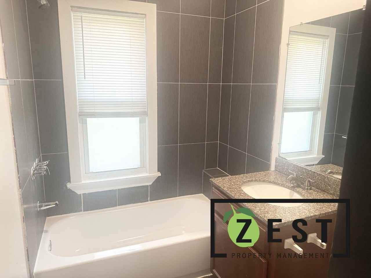 652 652 & 654 E. Philadelphia - Photo 5 of 22