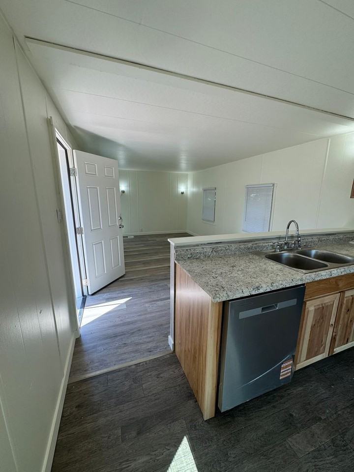 22214 133rd St E - Photo 7 of 23