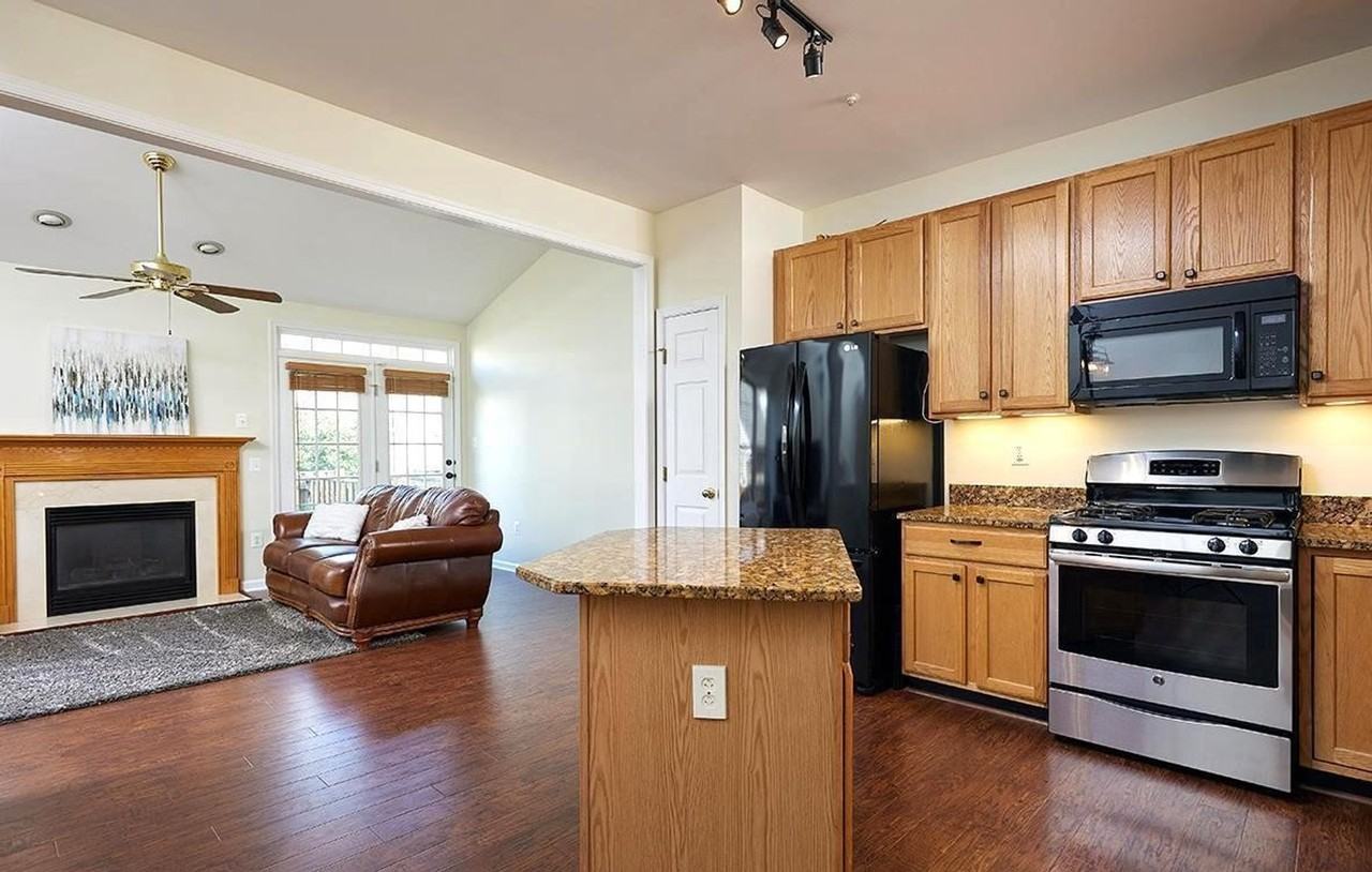 1790 Wheyfield Dr - Photo 2 of 20