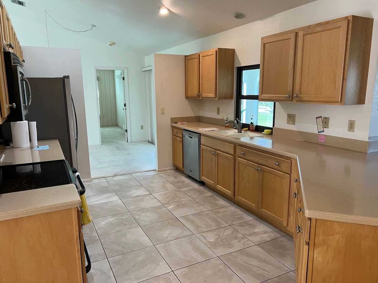 25327 Paladin Ln - Photo 4 of 13