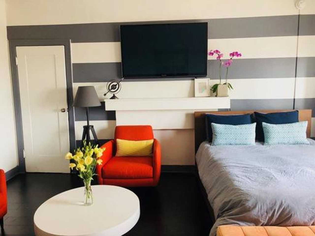 Villa Shatto Apartments - Photo 7 of 37