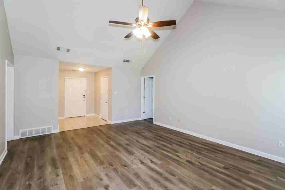 3926 Pecan Trace Cv - Photo 5 of 16