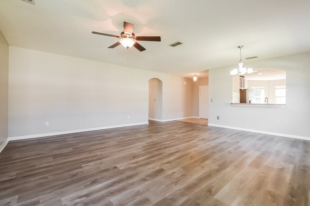 194 Compass Rose Dr - Photo 3 of 16