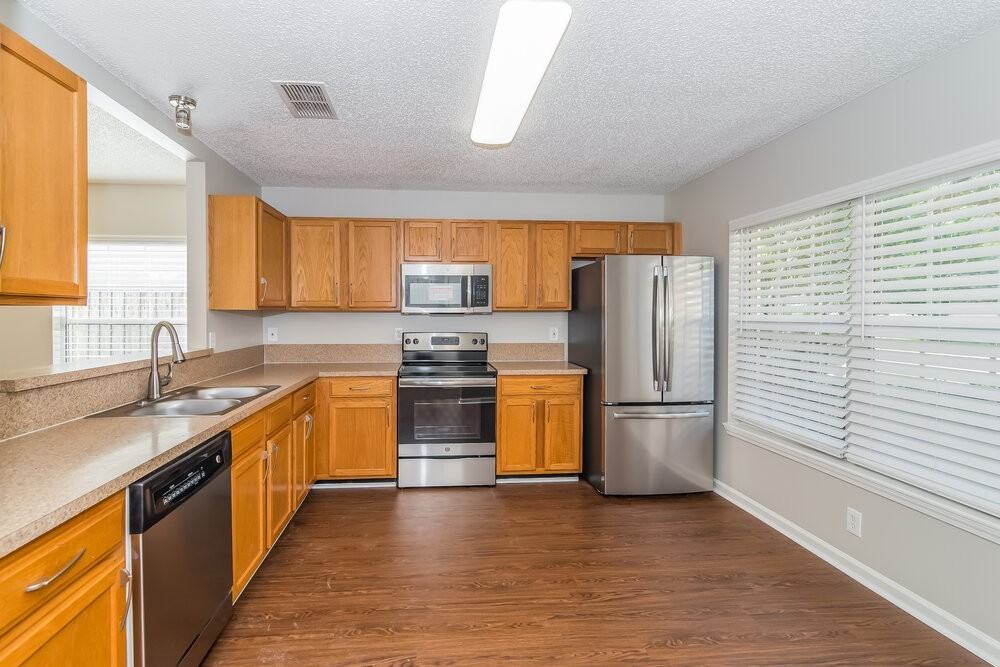 847 Timberjack Ct - Photo 7 of 15