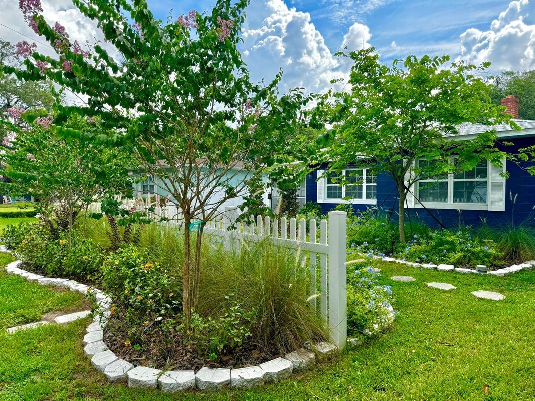 115 N Hampton Ave - Photo 3 of 27