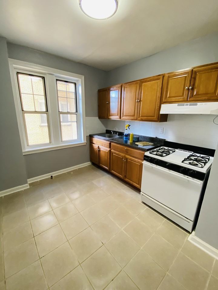 430 Union Street #5B - Photo 7 of 12