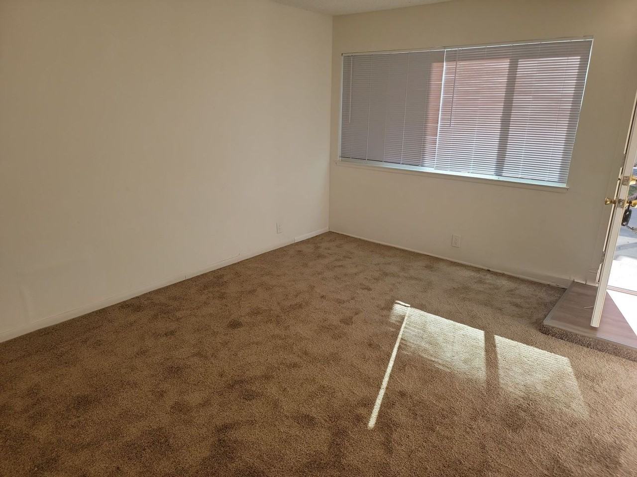 2710 2710 D EL DORADO MOE - Photo 2 of 5