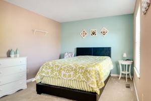 featured image of 5194 Gerwyn Cir