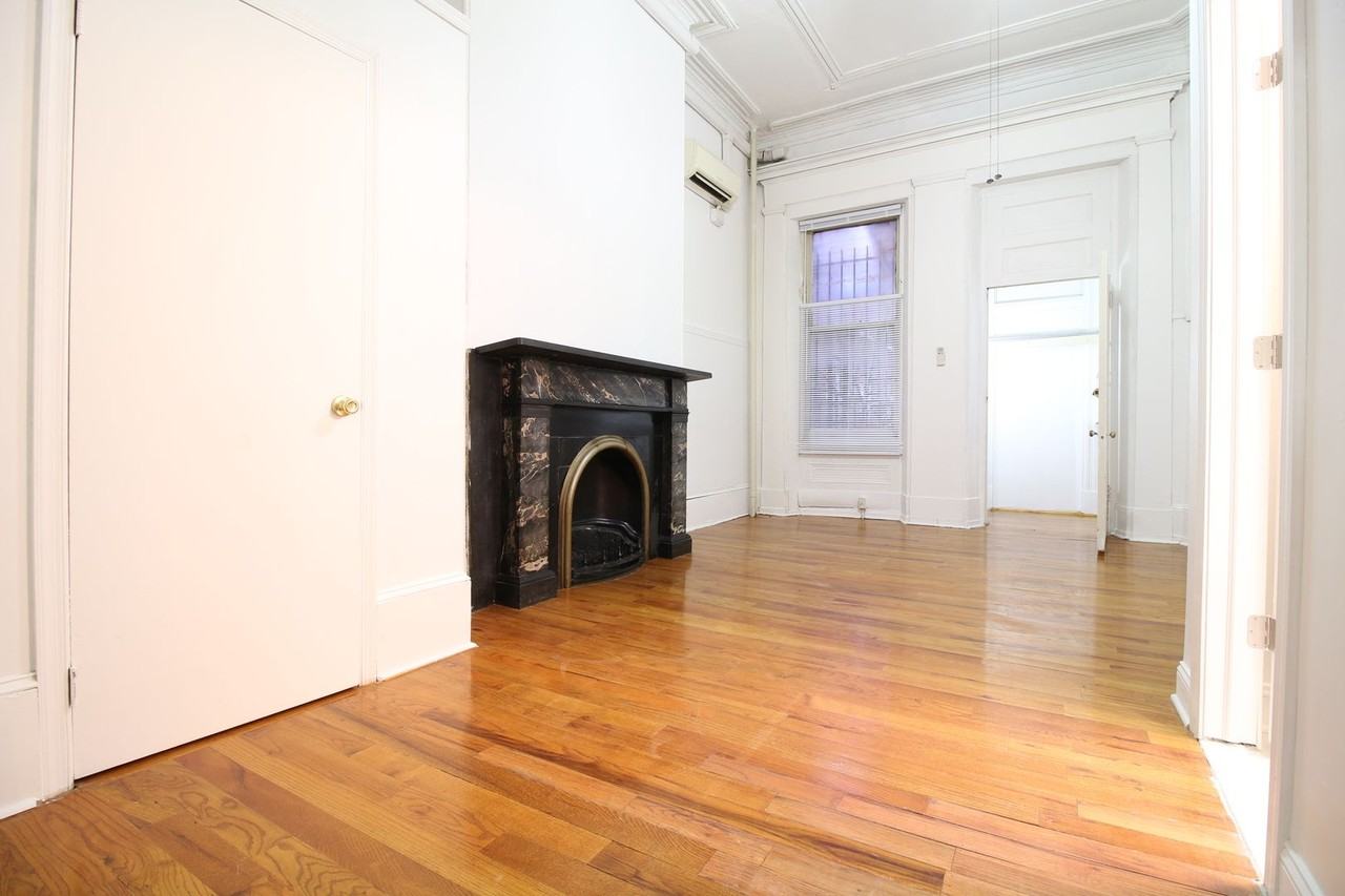 1429 Spruce Street - Photo 3 of 45