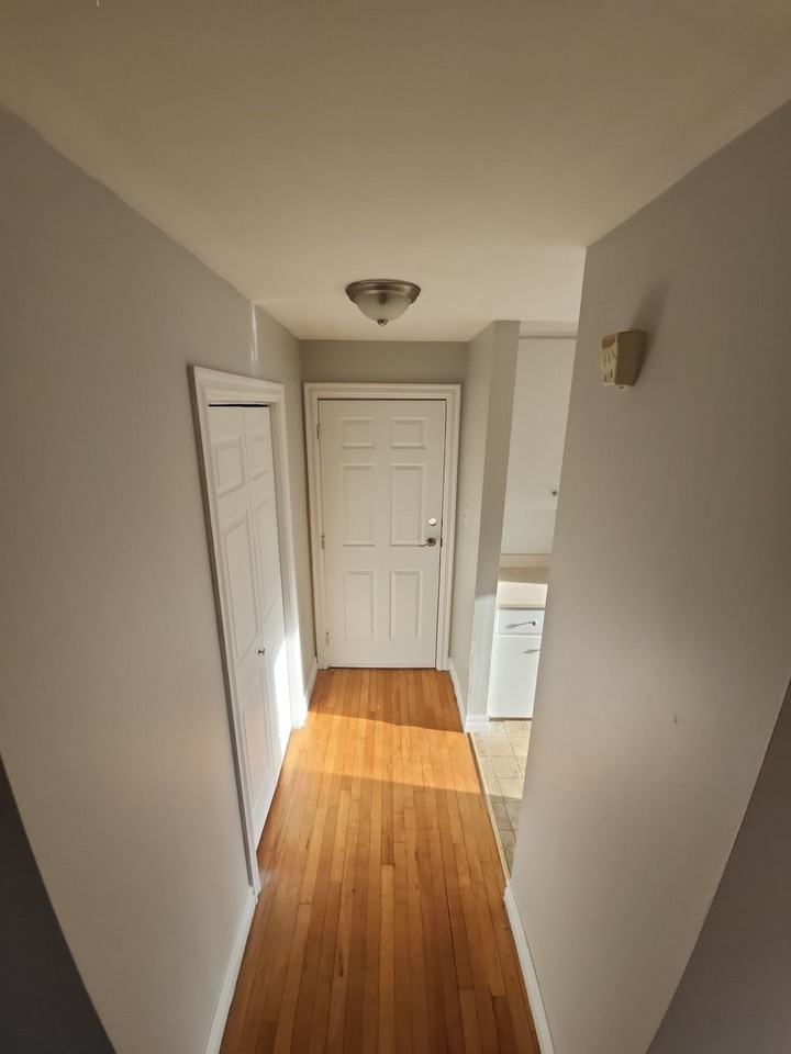 47 Park St #9 - Photo 4 of 10