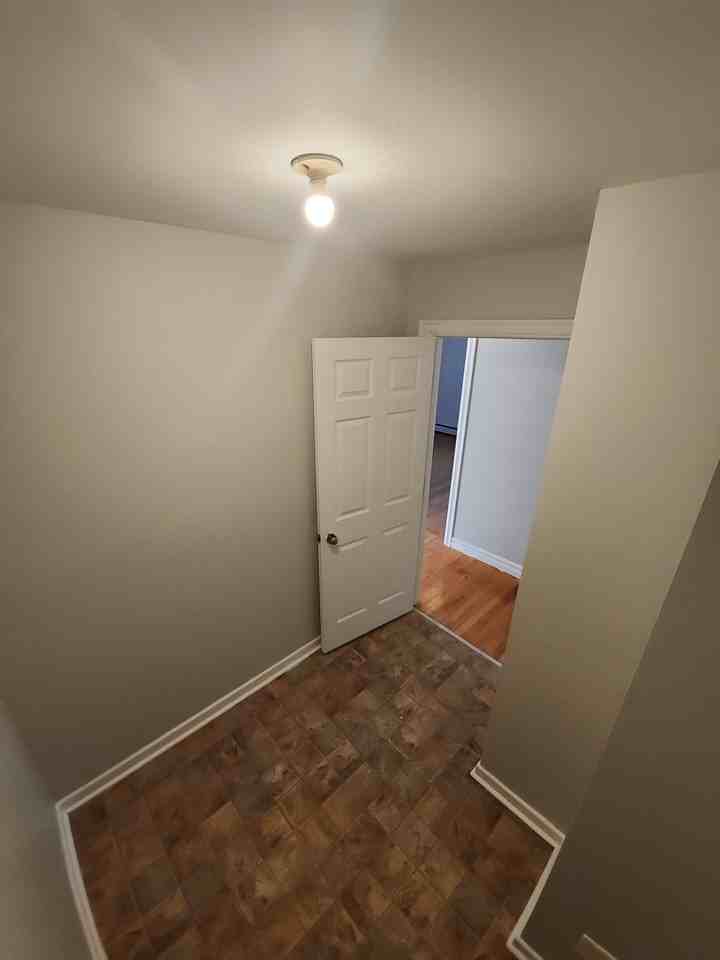 47 Park St #9 - Photo 7 of 10