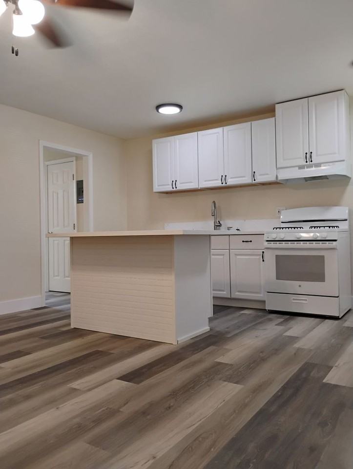 3728 Lily St - Photo 7 of 8