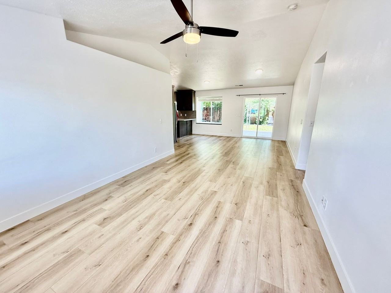 266 N 2000 E - Photo 3 of 24