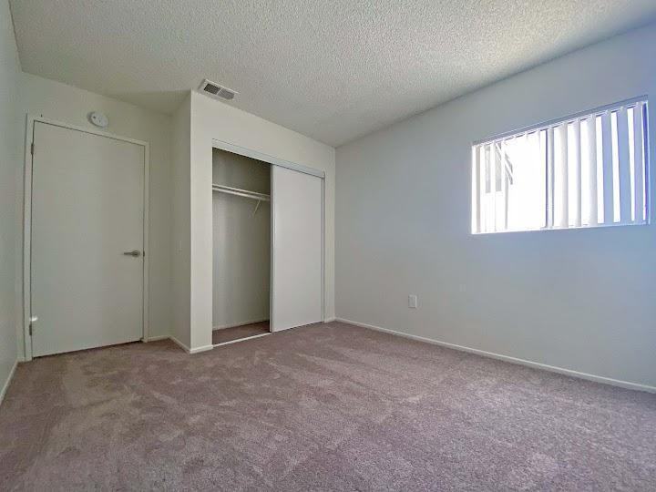 1865 North Clyde Street - Photo 4 of 20