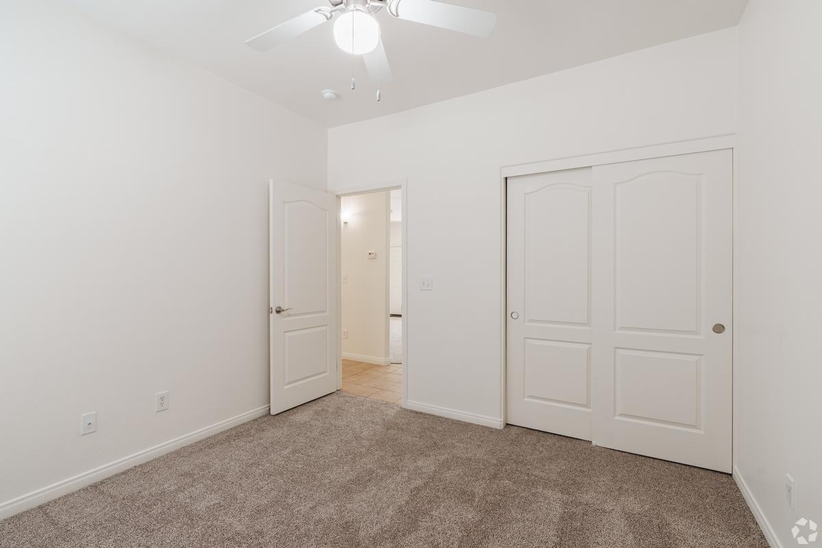 9707 Sherborne Ave - Photo 4 of 21