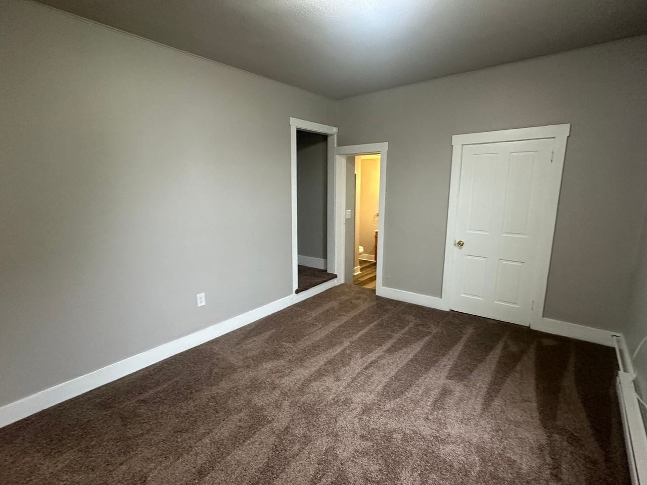 39 E Willow St - Photo 7 of 22