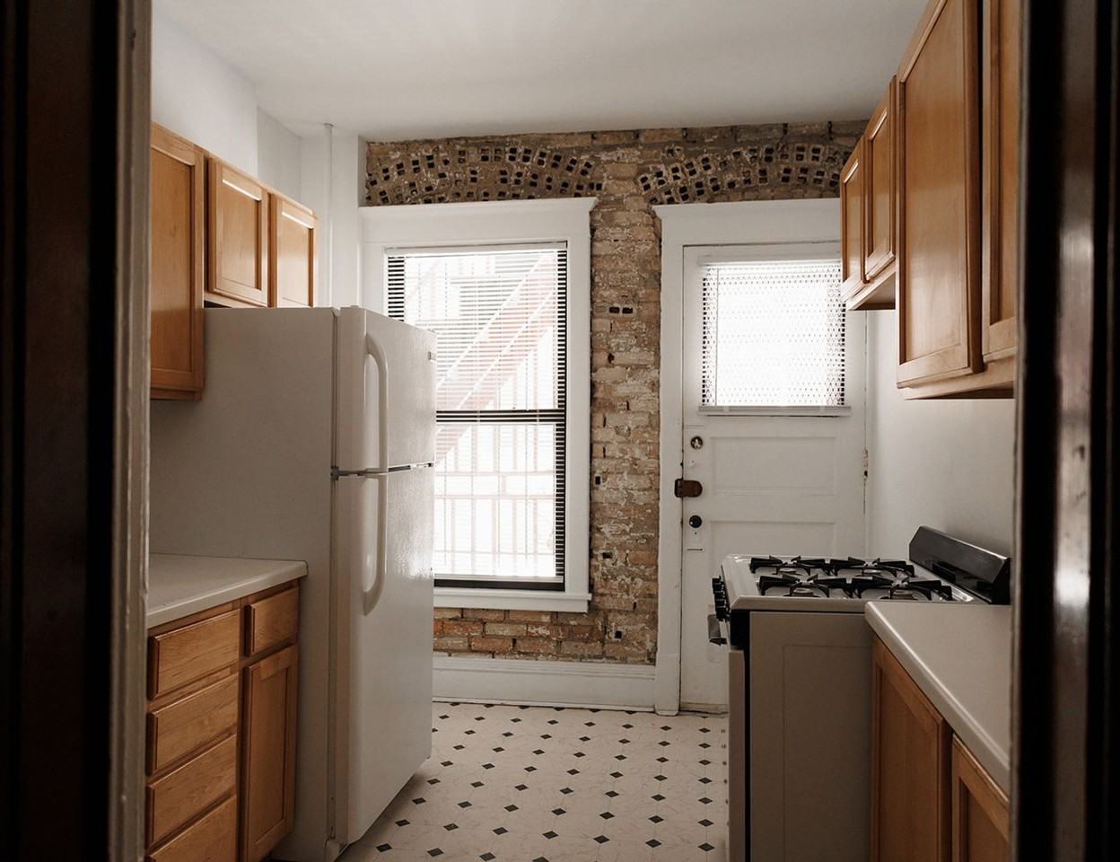 Loring Terraces, Apartments on West 15th - Photo 5 of 43