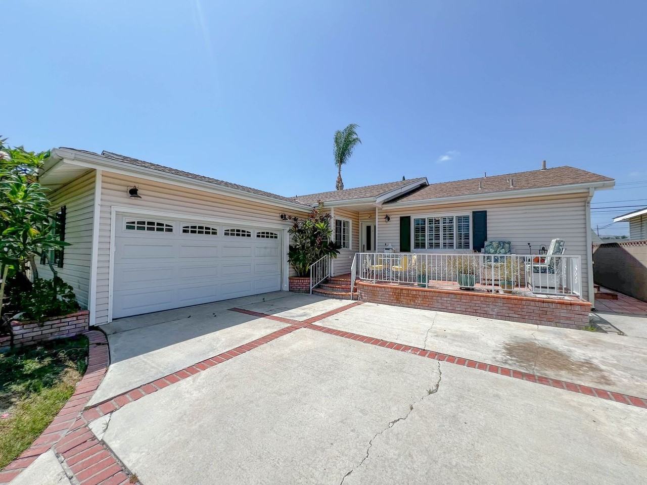 15447 Wilmaglen Dr - Photo 2 of 21