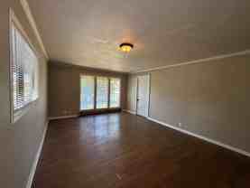 275 Sw 2nd St - Photo 1 of 1