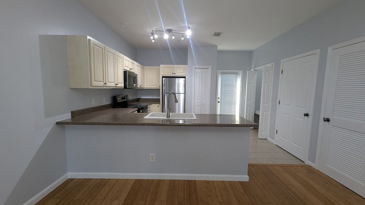 1840 Annabellas Dr - Photo 3 of 16