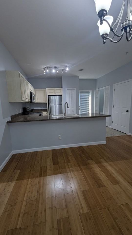 1840 Annabellas Dr - Photo 4 of 16