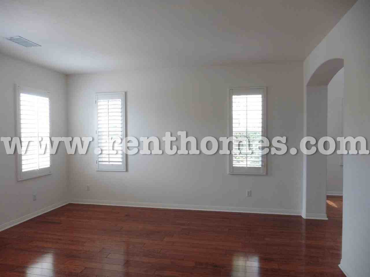 11217 Golden Birch Way - Photo 3 of 34
