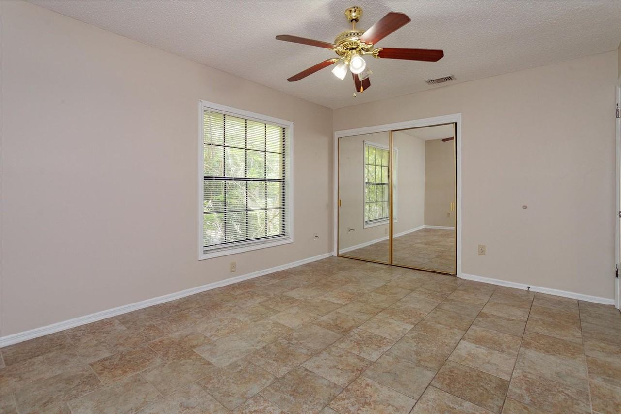 7328 Forest Hill Ct - Photo 7 of 13