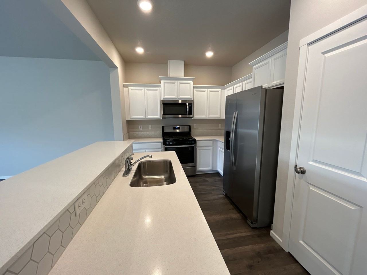 1162 Nw Upas Pl - Photo 6 of 20