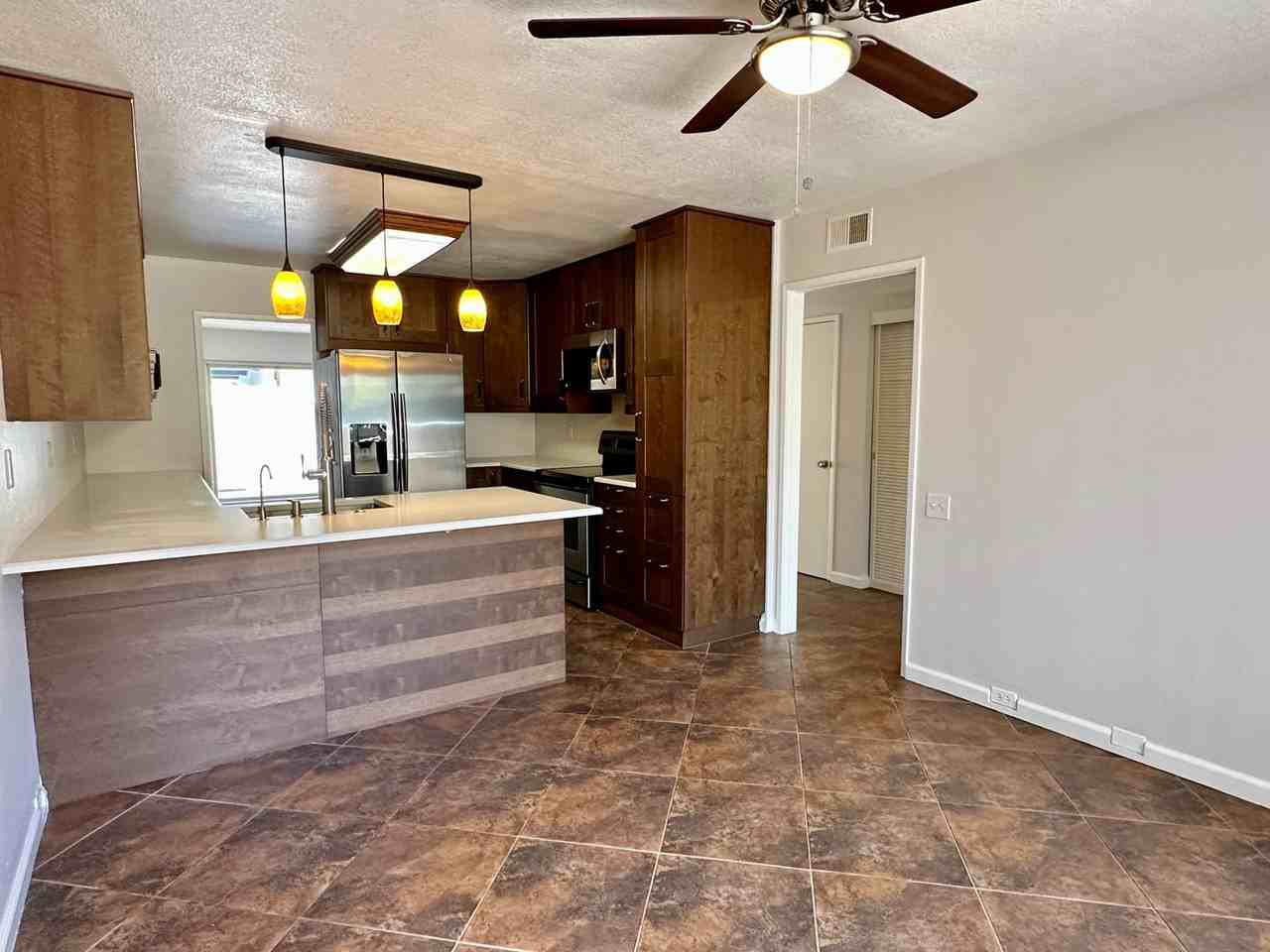 3266 Loma Riviera Dr - Photo 4 of 44