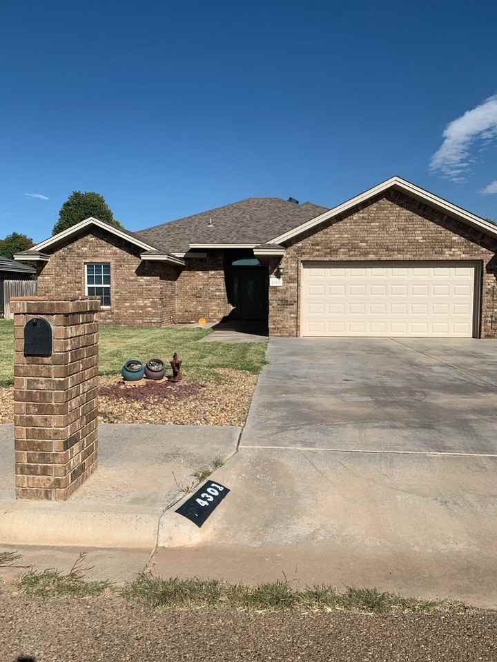 4301 Sandstone Dr - Photo 2 of 24
