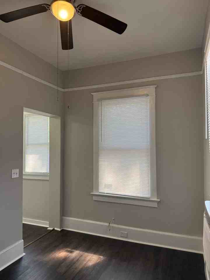 2620 Main St #D - Photo 4 of 10