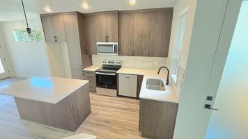 featured image of 2907 North Russet Street