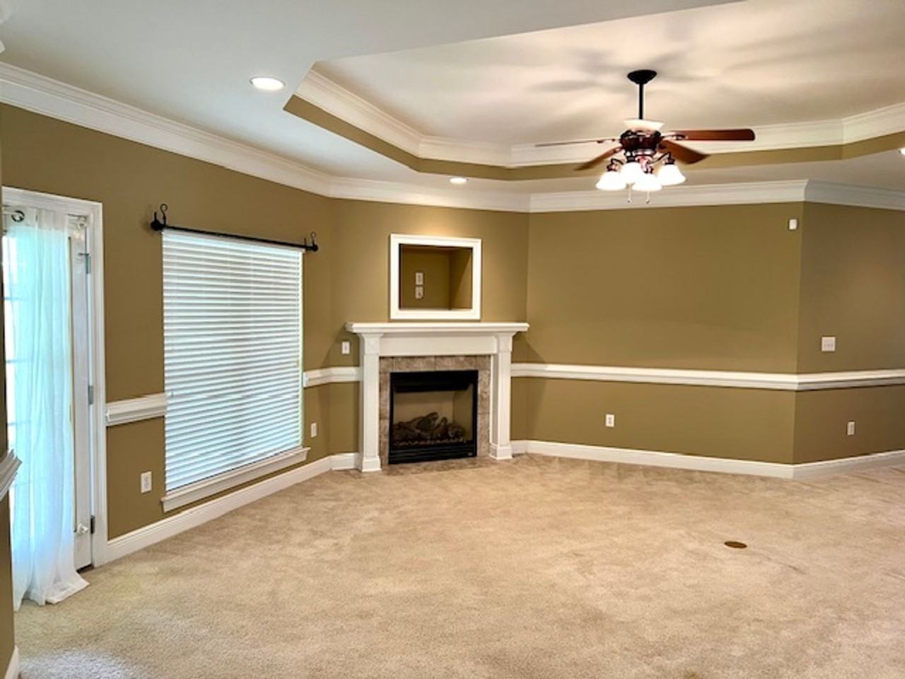 5544 Fairfield Pl - Photo 7 of 24
