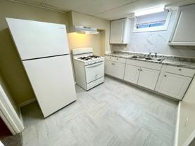 1203 E Walnut St #D - Photo 1 of 1