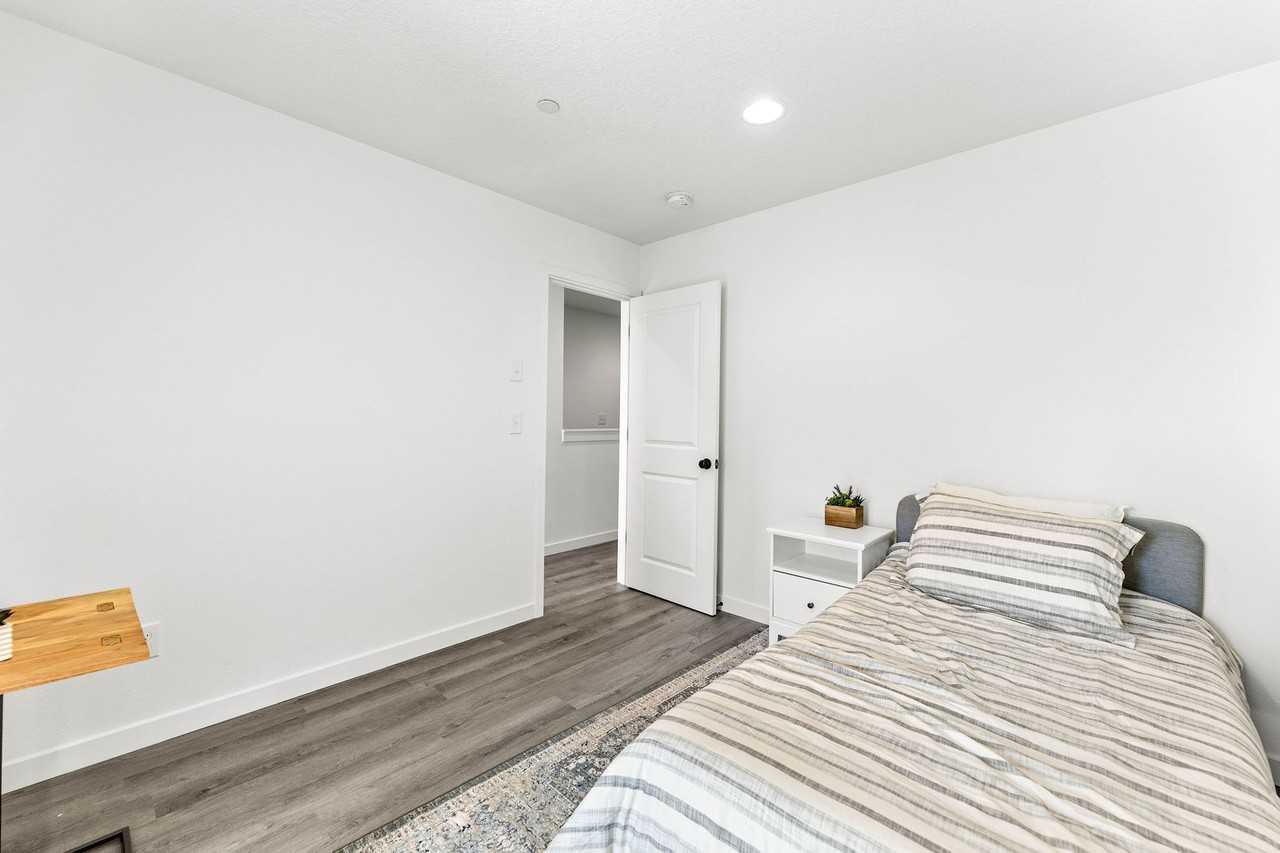 2917 Ne 137th Way - Photo 6 of 14