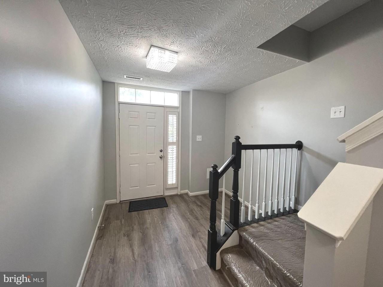 7027 Cradlerock Farm Ct - Photo 2 of 27